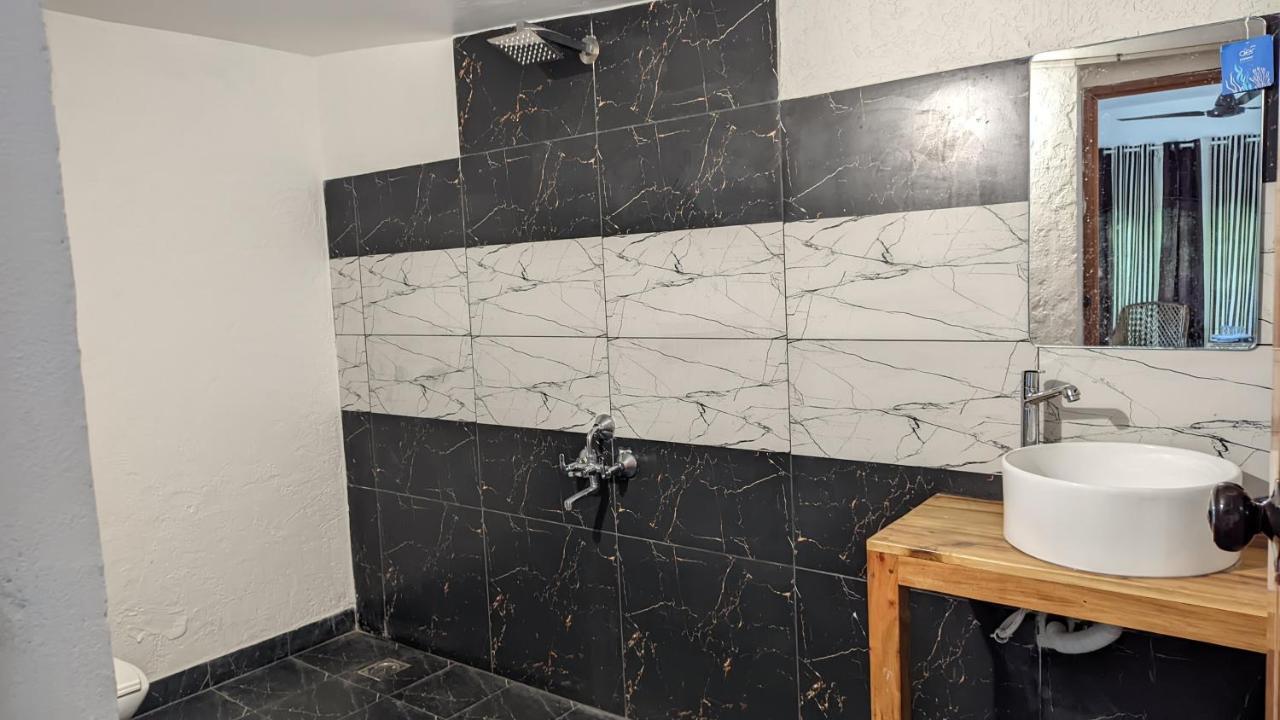 Nebo Hotel Варкала Экстерьер фото